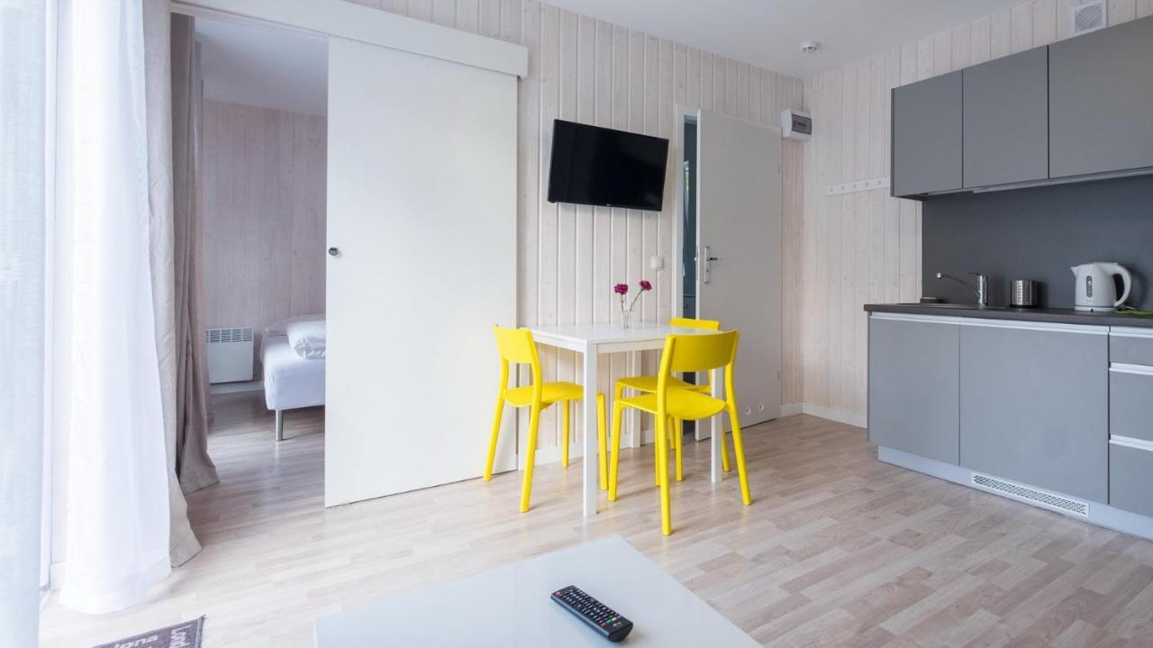Medusa Apartamenty I Bungalowy นีคอร์เซ ภายนอก รูปภาพ