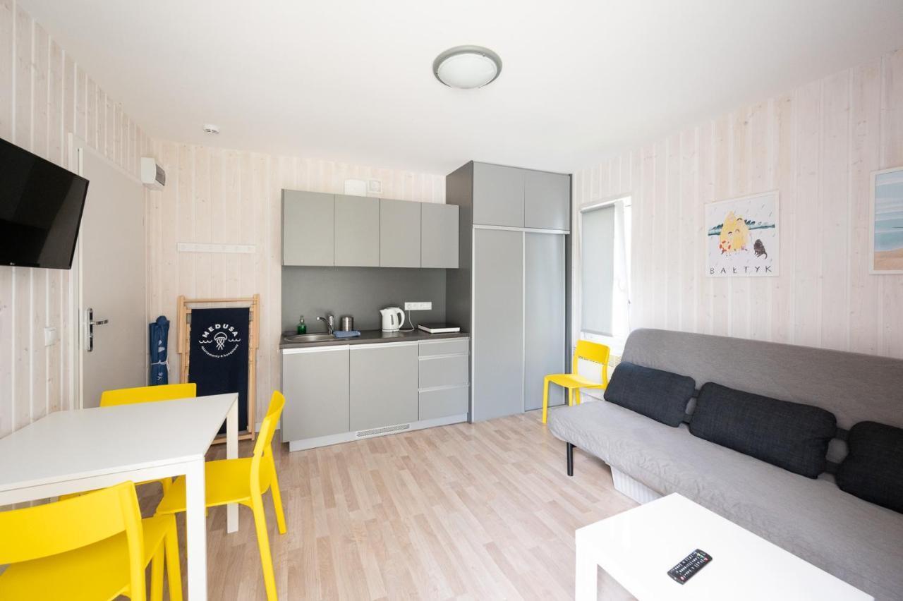 Medusa Apartamenty I Bungalowy นีคอร์เซ ภายนอก รูปภาพ