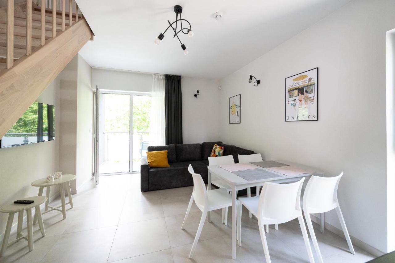 Medusa Apartamenty I Bungalowy นีคอร์เซ ภายนอก รูปภาพ