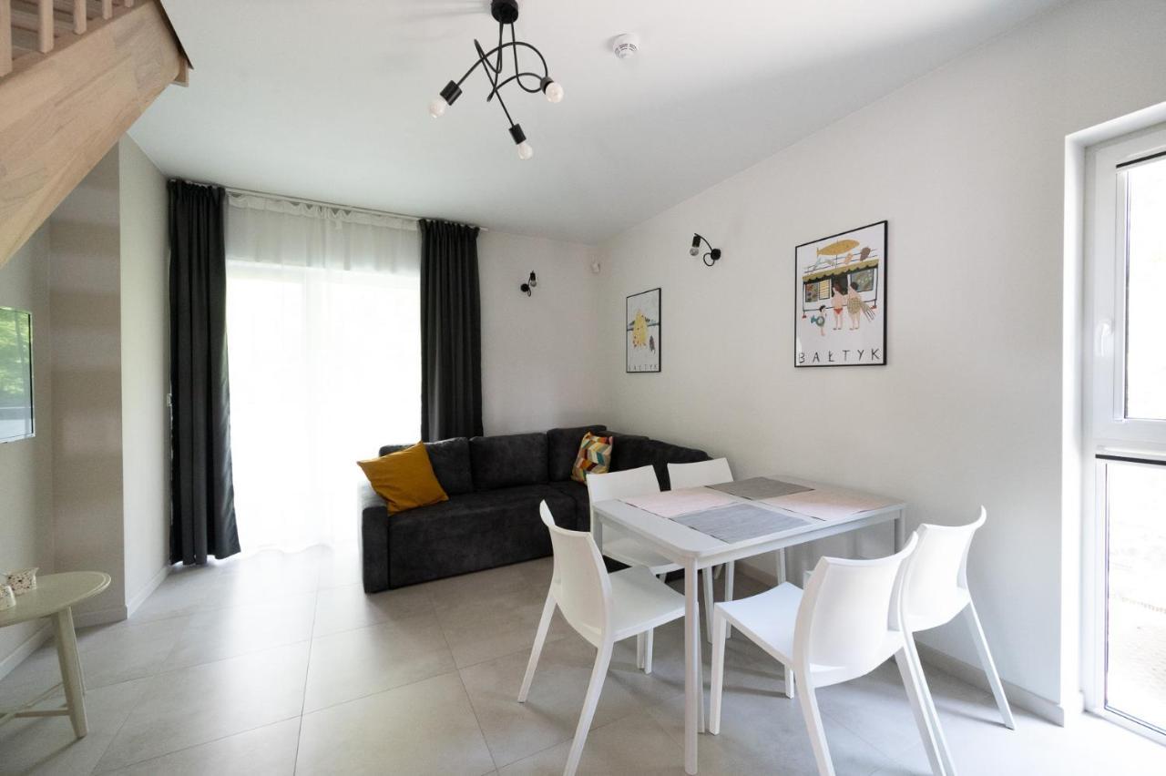 Medusa Apartamenty I Bungalowy นีคอร์เซ ภายนอก รูปภาพ