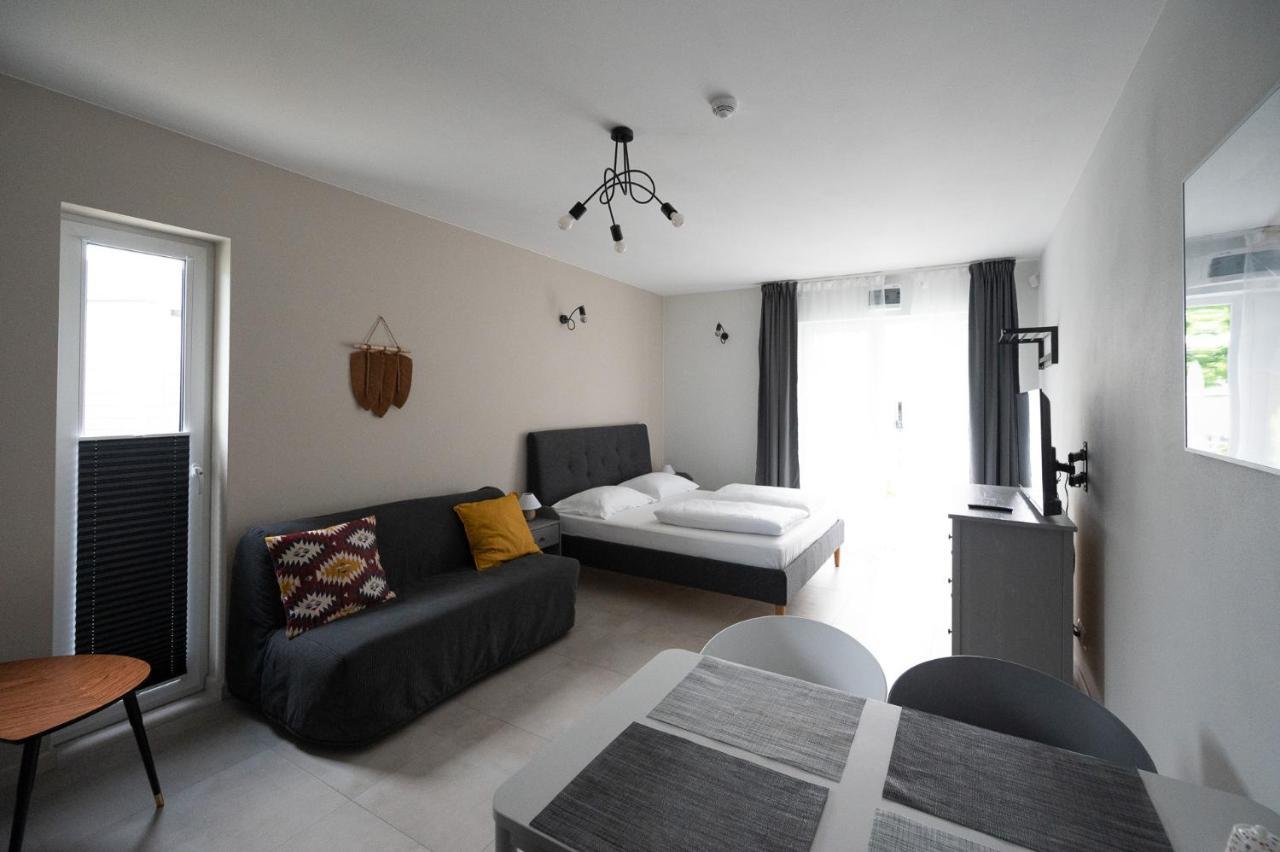 Medusa Apartamenty I Bungalowy นีคอร์เซ ภายนอก รูปภาพ
